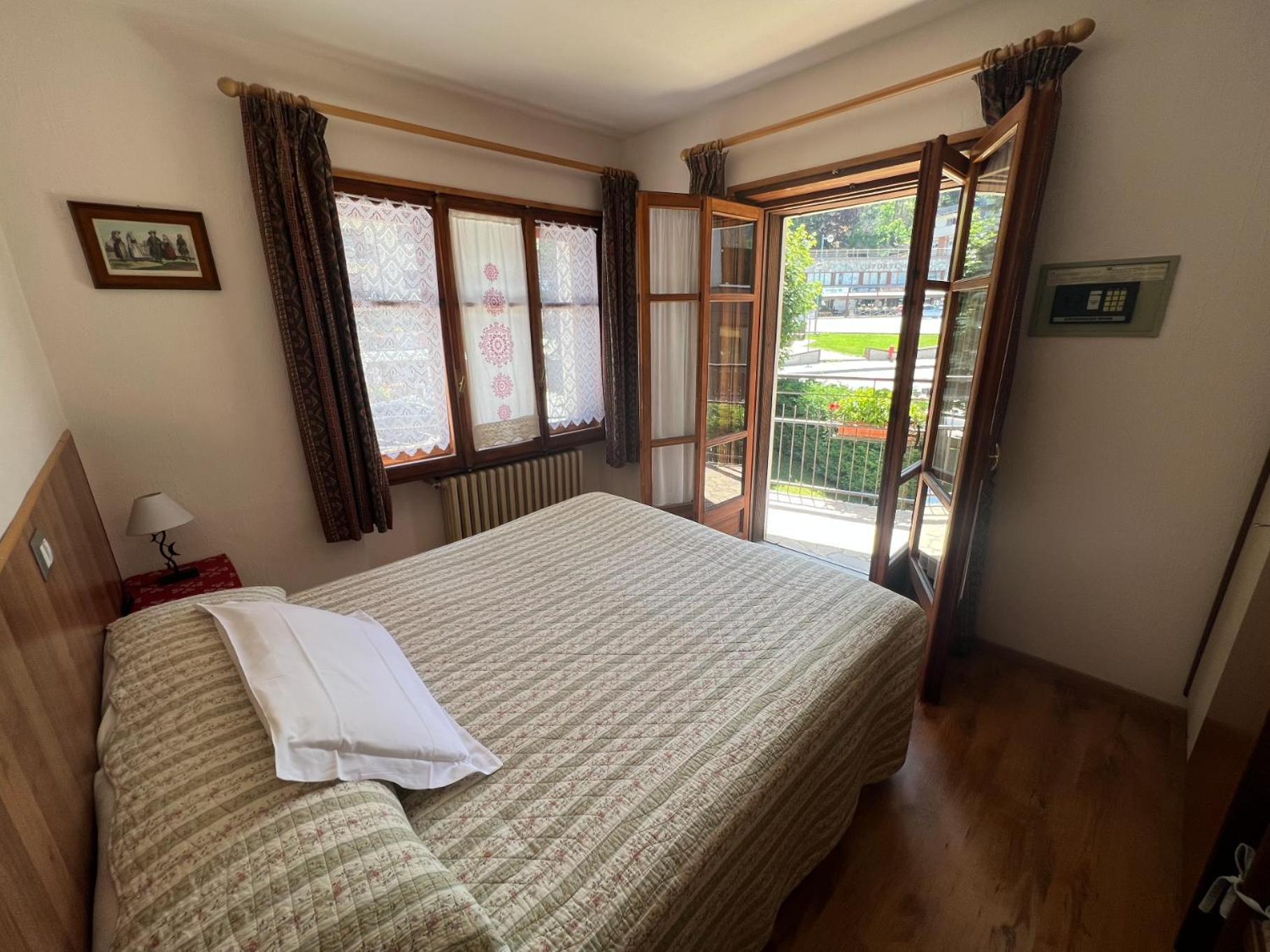 Hotel Villa Cary Oulx Extérieur photo
